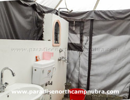 Paradise North Camp Hunder Nubra Bathroom